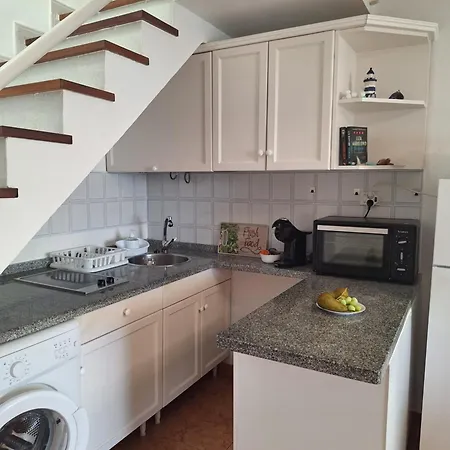 度假居 Poolfront 普拉亚戴尔雷安格莱斯