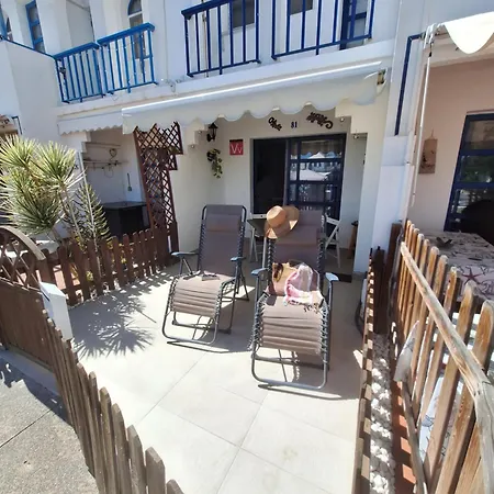 Nyaraló Poolfront *