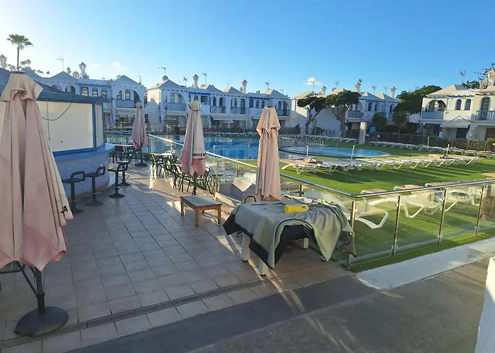 Σπίτι διακοπών Poolfront *