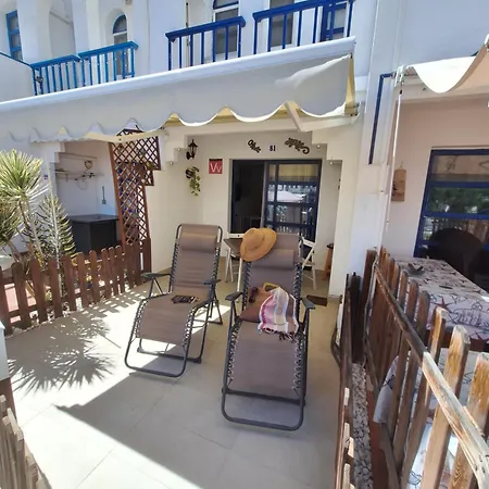 Tatil Evi Poolfront